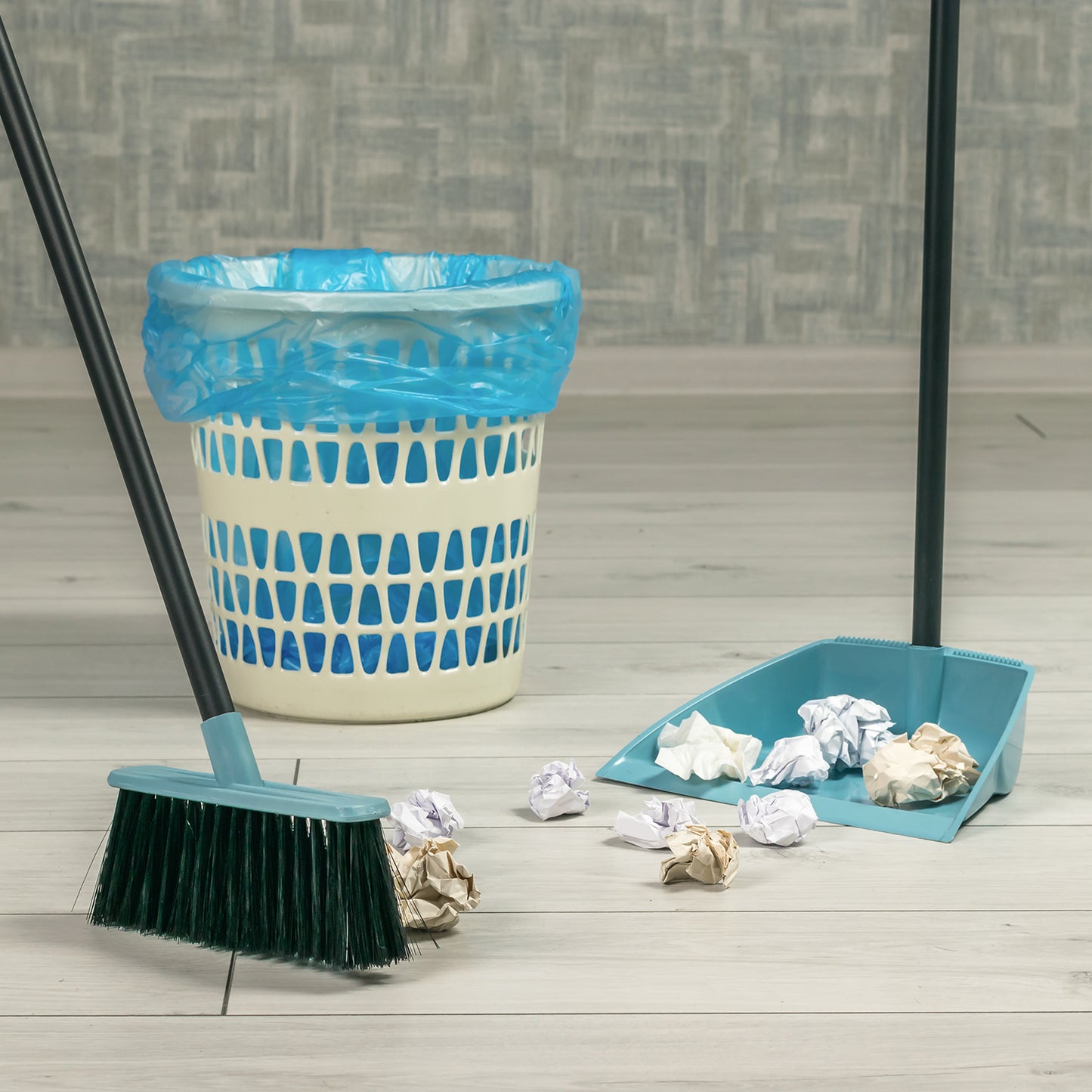 Long Handle Dustpan And Brush 2 Piece Set For Sweeping Cleaning Home Office